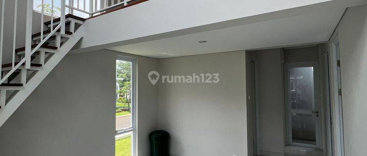 Rumah Bagus Dan Baru Di Hoek Cluster Canna Paramount Petals  1