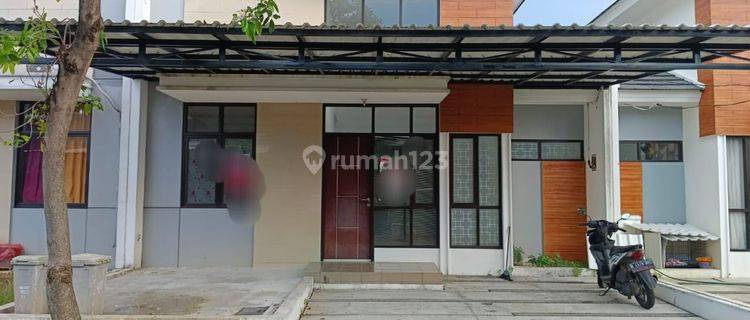 Rumah 2 Lantai di West Portofino Citra Raya 1