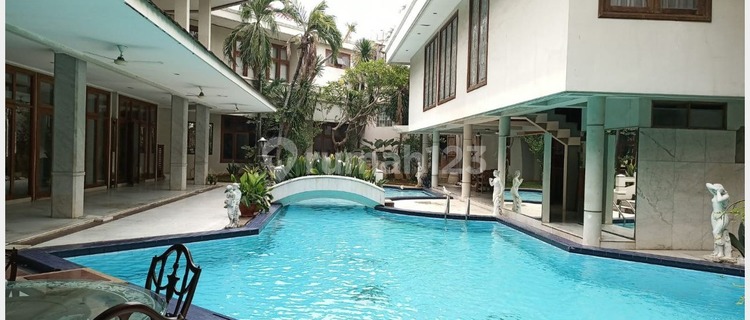 Dijual Rumah Mewah Bukit Gading Villa Kelapa Gading Jakarta Utara 1