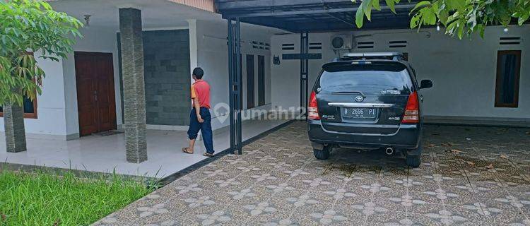 Rumah Sudah Renovasi siap huni dekat Alun-alun Kota Pandeglang 1