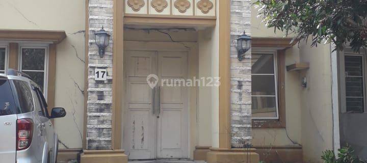 Dijual Rumah 2 Lantai di Taman Beverly Lippo Cikarang 1