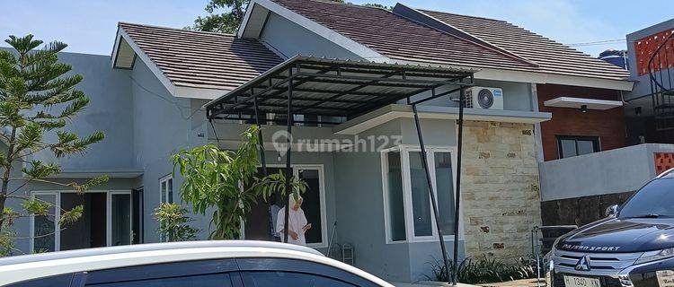 Dikontrakkan Rumah Baru Gede 200 Meter Dr Jln Raya Mangunharjo Tembalang  1