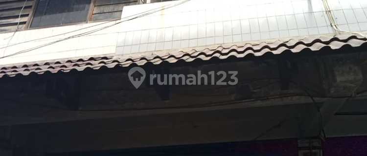 Ruko di Jl. Kapas Krampung No. 126 C, Surabaya 1
