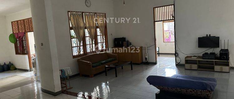 Rumah 2 Lantai Dekat Fasilitas Pendidikan Di Pamulang NS0112 1