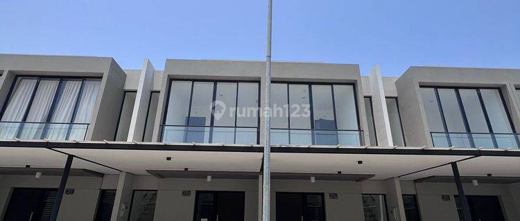 Termurah Rumah Pik 2 Milenial Dijual Uk 4,5x10 2 Lantai Harga 1,1 M Siap Huni  1