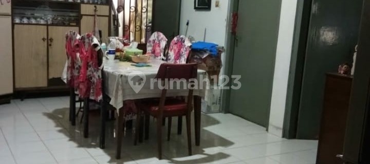 Di Jual Cepat Rumah di jalan tawakal, tomang 1