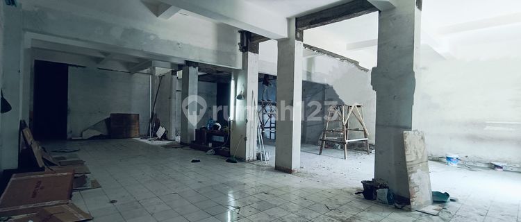 Disewakan Ruko Mainroad Sudirman Cocok Untuk Dagang 1