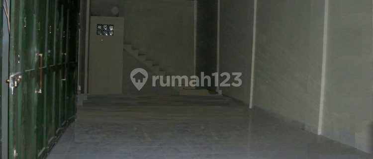 2-Story Shophouse on Pagarsih Street, Suitable for Business. 1