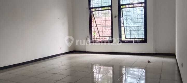 Ruko 3 Lantai Mainroad Di Peta Siap Huni 1