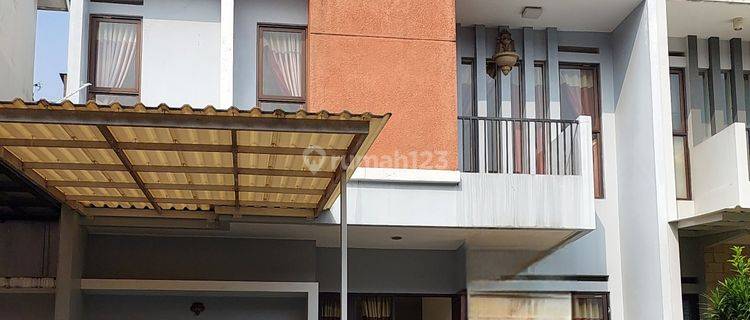Disewakan Rumah Bagus, Siap Huni, Di Cluster Newton Gading Serpong 1