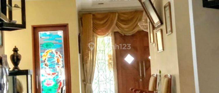 Rumah Tinggal 2 Lantai Akses Jalan 2 Mobil Di Duren Sawit S8072 1