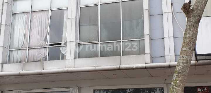 Ruko Bolsena Square di Gading Serpong  1
