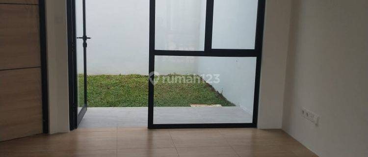 J Disewakan Rumah Cendana Cove Karawaci 5.5 X 15 1