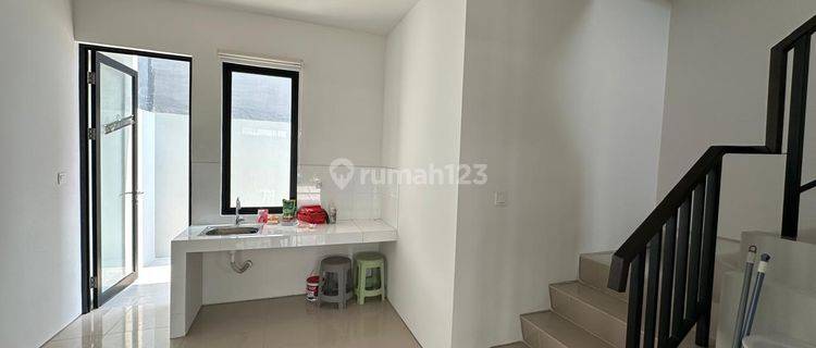 J Di Sewakan Rumah Citra Garden Puri 5x12 Lantai 2 1