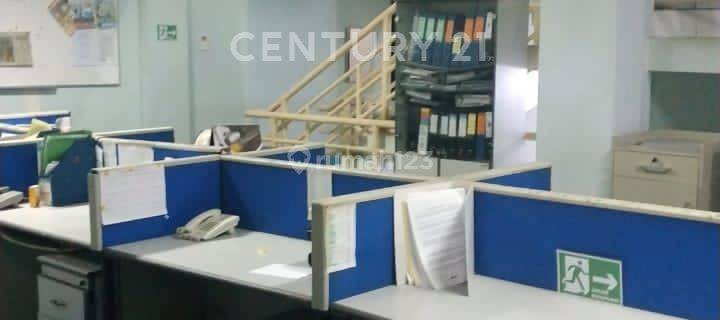 Disewa Ruko Gandeng Dalam Komplek Srengseng. Cocok Untuk Kantor. 1