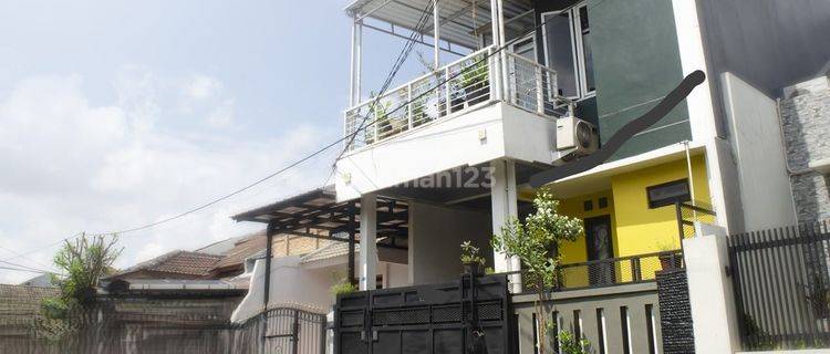 Jual Rumah Murah 2 Lantai di Griya Loka Bsd Tangerang. Tsa Efas 1