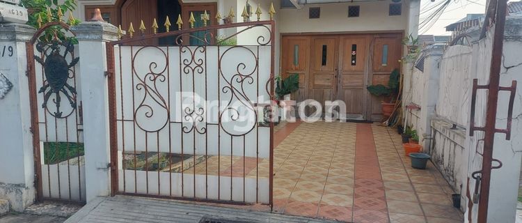 Rumah 2 Lantai di Pondok Kelapa Duren Sawit 1