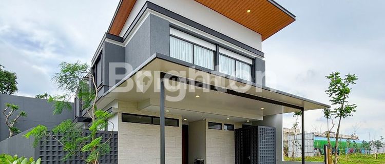 RUMAH DENGAN DESAIN MODERN DI LOKASI PREMIUM GRAND WISATA  1