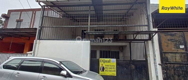 Dijual Rumah 3 Lantai SHM di Lebak Rejo Utara Surabaya 1