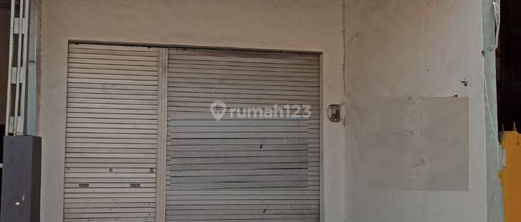 Disewakan Ruko di Jalan Jetis Kulon Surabaya 1