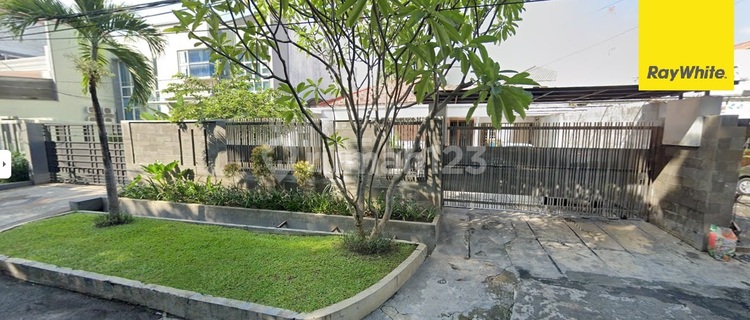 For Sale: City Center House on Jl Prapanca Darmo Surabaya 1