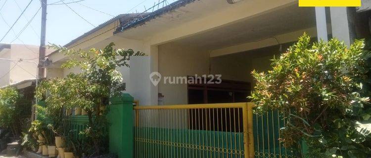 Dijual Rumah di Jalan Asem Bagus Surabaya Pusat 1