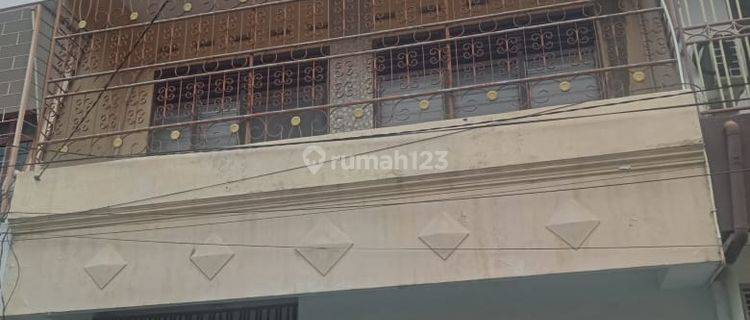 Dijual Rumah 4 lantai SHM di Jl Krembangan Surabaya 1