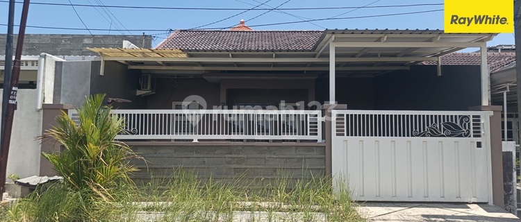 For Rent House in South Wiguna Surabaya 1