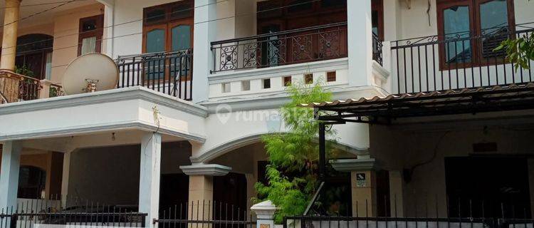 Dijual Rumah Nyaman Di Taman Gigi Galaxy Bekasi 1