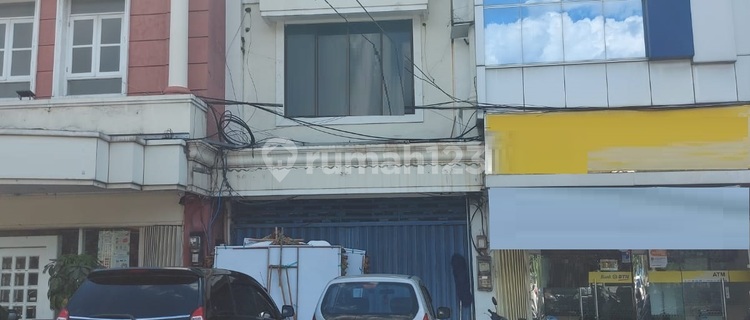 For Rent: 3-Story Shop House at Gateway Waru Sidoarjo 1