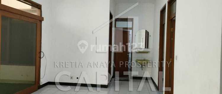 Rumah Besar Siap Huni Lingkungan Tenang di Sayap Rajawali Bandung Wetan 1