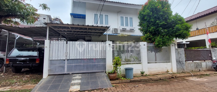 Rumah Cantik Siap Huni dengan Lingkungan Asri dan Hunian Nyaman @Rempoa 1