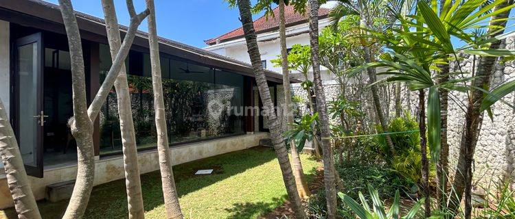 Spacious 2 Bedroom Villa In Jimbaran Bali For Sale Freehold 1