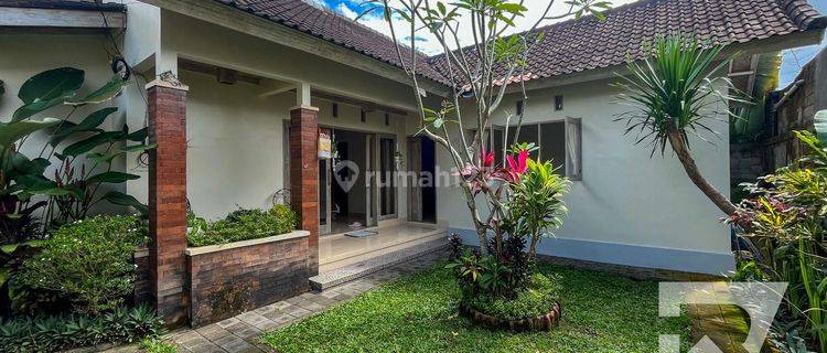 2 Bedroom Villa with Garden in Ubud Bali for Sale Leasehold 1