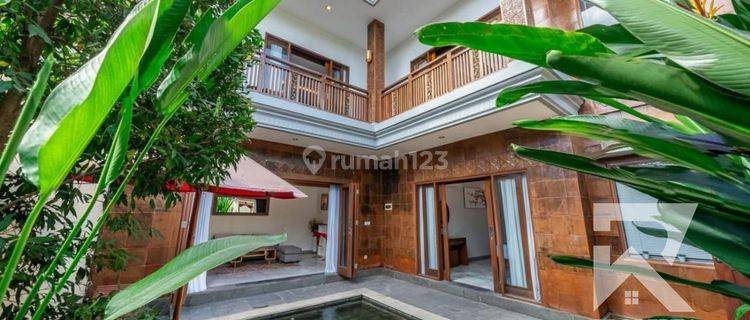 Spacious 3 Bedroom Villa In Jimbaran Bali For Rent Yearly 1