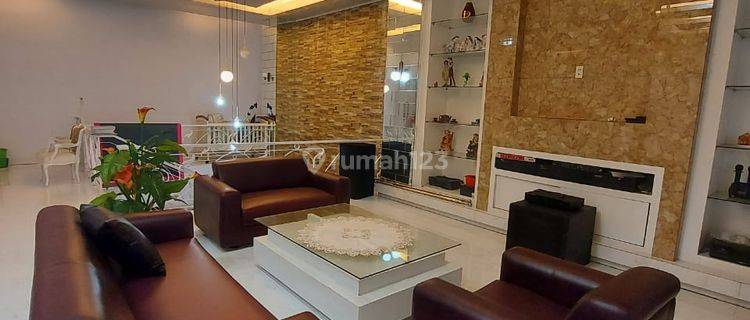 Di Jual Murah Villa Mewah Komp. Mutiara Residence 1