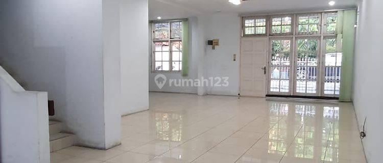 Di Sewakan Rumah Siap Huni Komp. Taman Putri Hijau 15.ny 1