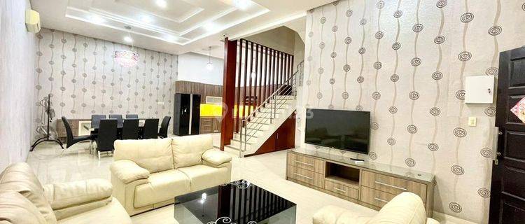 Di Jual Sewakan Villa Komplek Cemara Asri 1