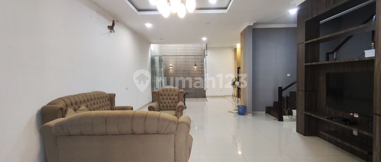 Villa Mewah Furnished Disewa Murah Citraland Gama City 1