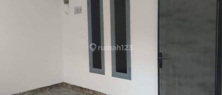 Ingche Rumah terawat siap huni di poris indah 1