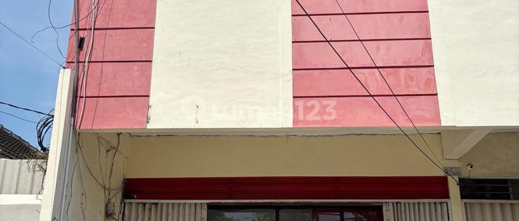 2-Story Shop House in the Center of Semarang City's Bustling Area 1