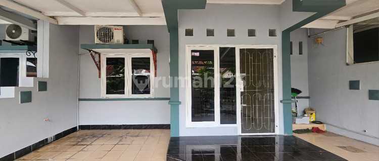 DISEWAKAN RUMAH KOSONGAN DI GRAHA PADMA SEMARANG 1