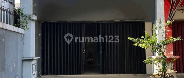 Rumah Puspowarno, Siliwangi Semarang 3 Lantai Kondisi Masih Ok 1