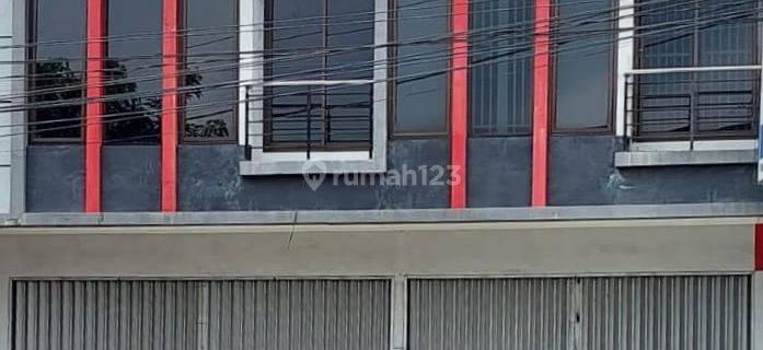 Ruko 2 Lantai Tengah Kota Selatiga Merupakan Lokasi Keramaian 1