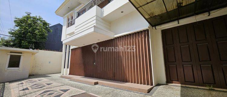 Rumah 2 Lantai Cocok Utk Atau Hunian Office Tengah Kota Semarang 1