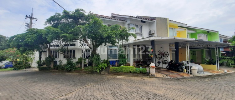 RUMAH 2 LANTAI HOOK MANYARAN 1