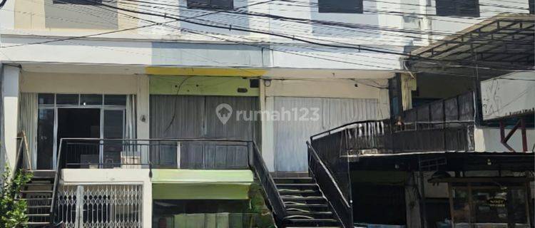 RUKO SIAP PAKAI DEKAT UNDIP TEMBALANG SEMARANG 3 LANTAI 1