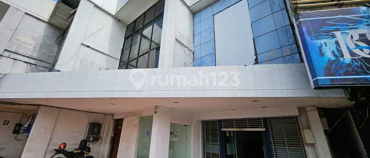 Dua Ruko Jadi Satu Ex Bank Tengah Kota Semarang Parkir Luas 1