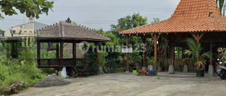 Disewakan Bangunan Komersil Ex Resto Semrang Barat 1