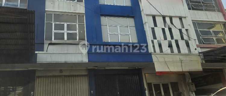 Disewakan Ruko Bagus 3 Lantai Pinggir Jalan Majapahit Semarang 1